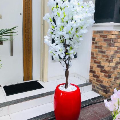 Classic Fiberglass Vase Potted With Artificial Cherry Blossom Tree