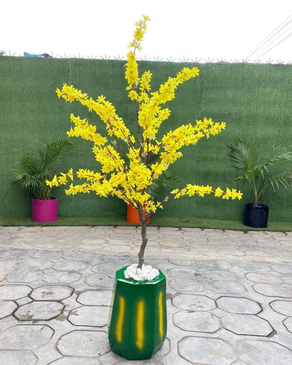 Artificial Frimrose Tree Potted With Payah Fiberglass Vase