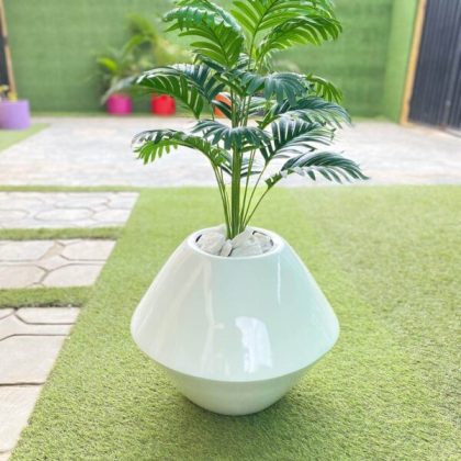 90CM-MINI-PALM-PLANT-POTTED-WITH-45CM-ONION-FIBERGLASS-POT-600x750