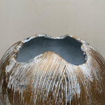 Minimalist Pinch-Top Vase – 35cm Decorative Fiberglass Planter for Indoor Styling - Image 3