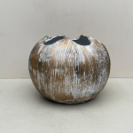 Minimalist Pinch-Top Vase – 35cm Decorative Fiberglass Planter for Indoor Styling - Image 2