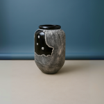 Modern Akhe Vase – 70cm Tall Decorative Statement Piece for Indoors