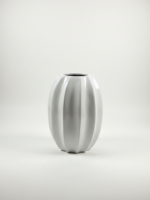 60cm Pumpkin Fiberglass Vase – Stylish Round Decorative Fiberglass Planter for Modern Spaces