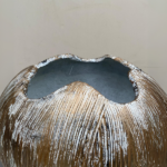 Minimalist Pinch-Top Vase – 35cm Decorative Fiberglass Planter for Indoor Styling - Image 3